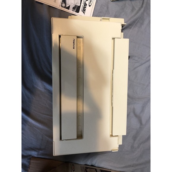 RIVAL Delicatessen Fold Away Food Slicer Model 1044, Meat Cheese Veggie- TESTED - Picture 5 of 5